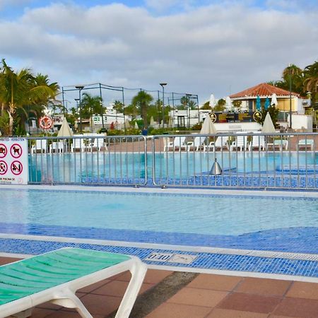 Bungalow en Playa del Ingles Bagian luar foto