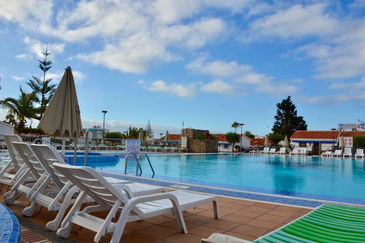 Bungalow en Playa del Ingles Bagian luar foto